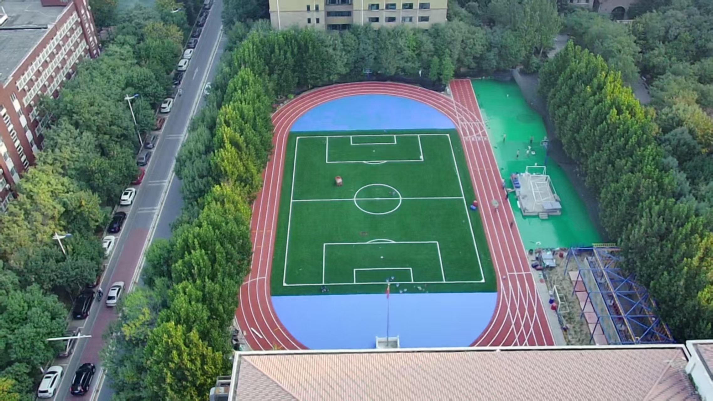 松原市塑胶跑道施工塑胶地面 - 厂家